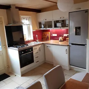 Holiday home Edith Grove House